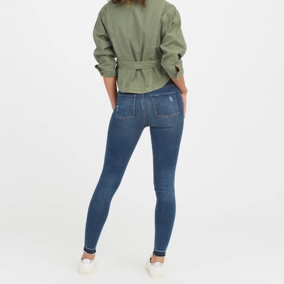 SPANX Distressed Ankle Skinny Jeans - Picture 4 of 8